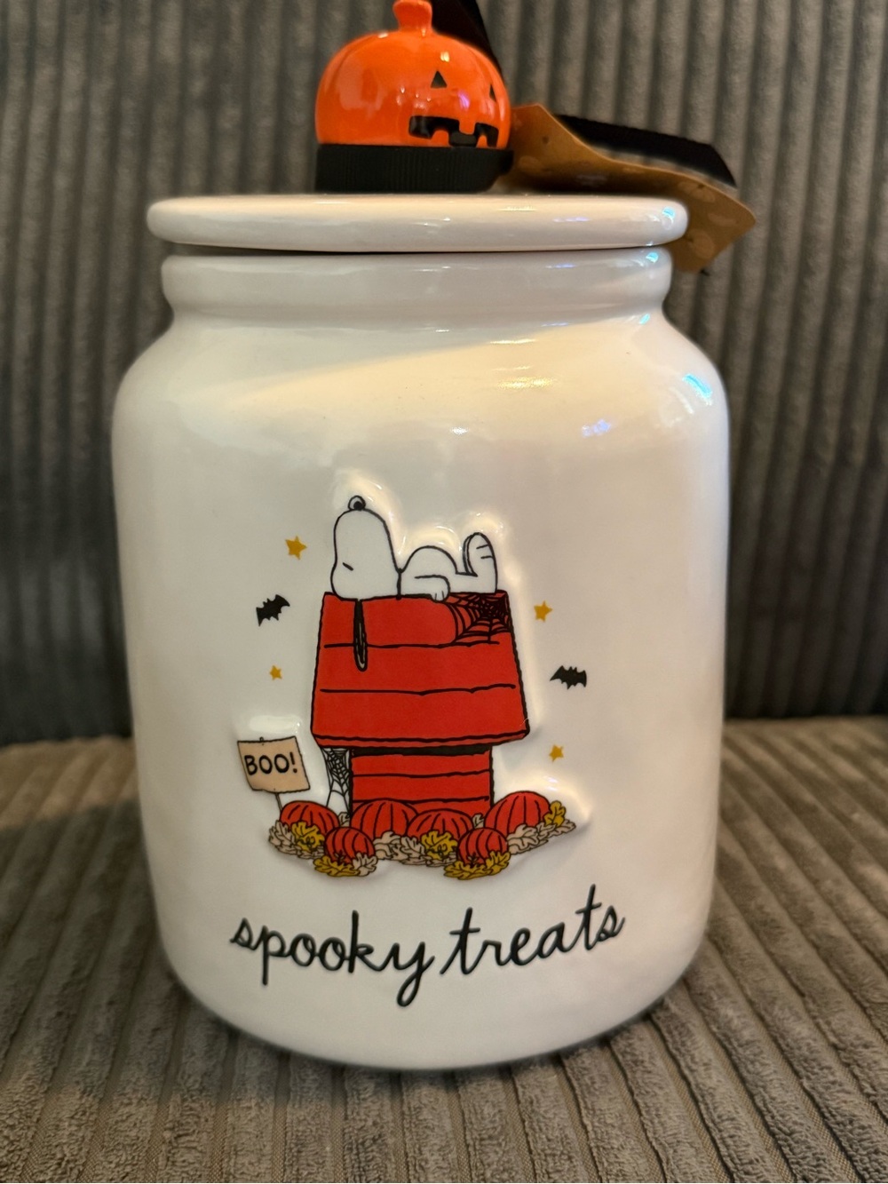 Rae Dunn x Peanuts ‘Spooky Treats’ Ceramic Halloween Cookie Jar - NWT